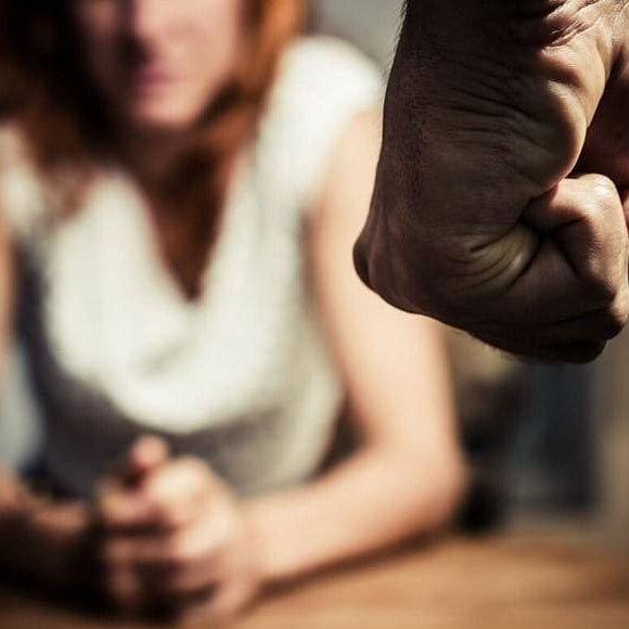 Is Your Relationship Unhealthy or Abusive? Knowing When to Get Help and Get Out